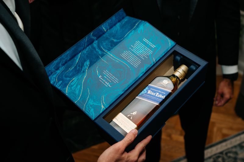 Hộp quà rượu whisky sang trọng đẳng cấp