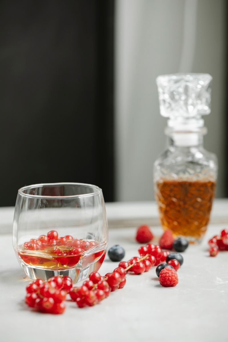 Ly whisky Nhật Bản thưởng thức