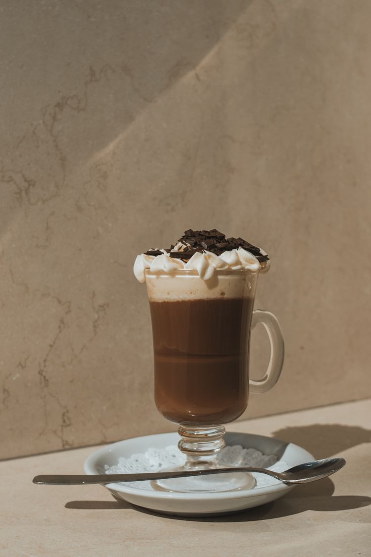 Ly rượu kem sữa Baileys ướp đá