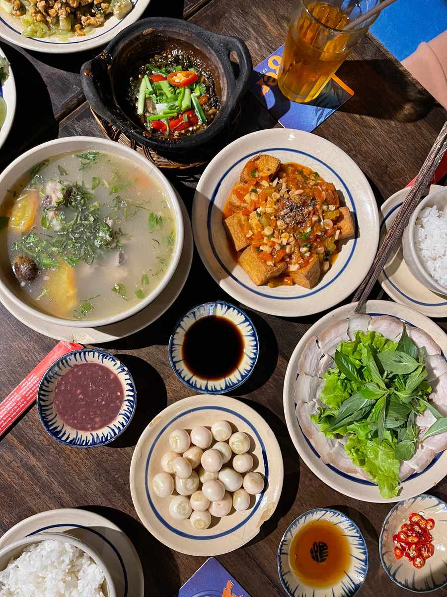 Rượu Vang Phù Hợp Với Món ăn Việt 2 ruou vang phu hop voi mon an viet 1