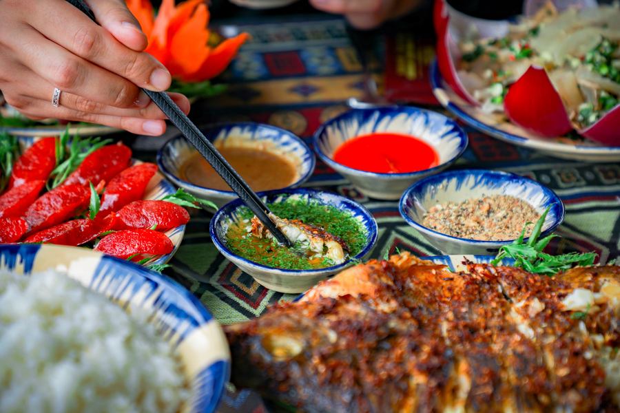 Rượu Vang Phù Hợp Với Món ăn Việt 3 ruou vang phu hop voi mon an viet 2