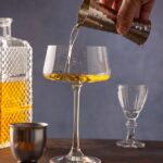 Pha chế cocktail từ rượu whisky Chivas mini