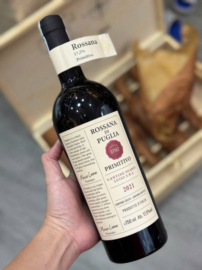 Chai rượu vang đỏ Ý Rossana Di Puglia Primitivo
